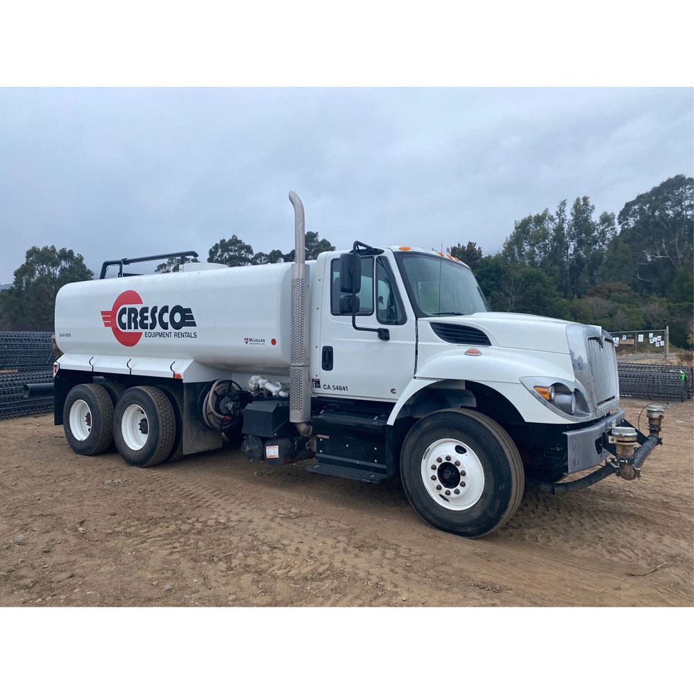 Potable Water Truck Rental _ Reliable & Fast Delivery