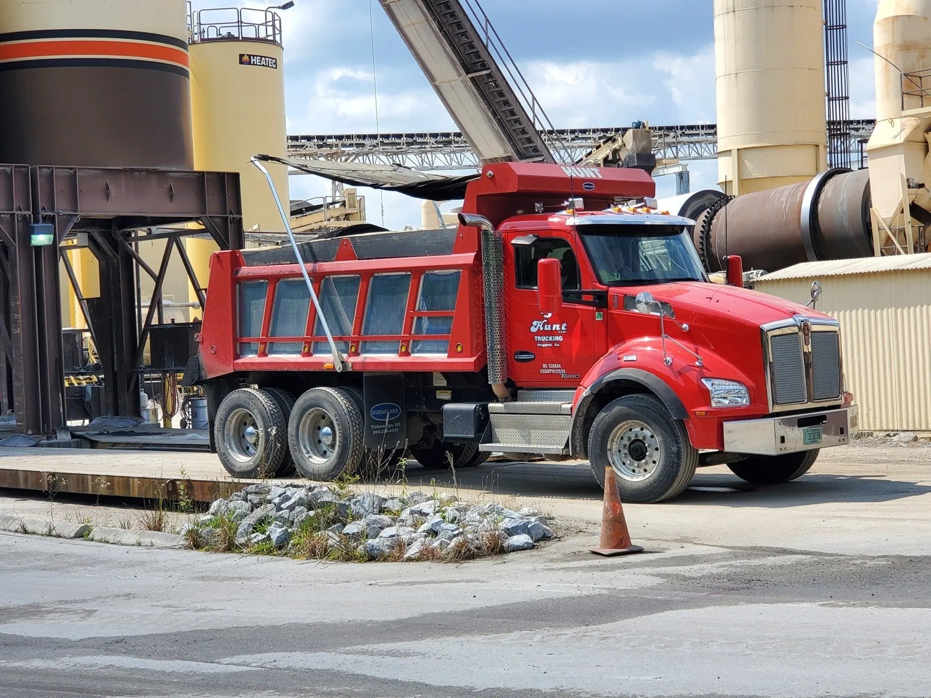 Top Dump Truck Companies in Columbus Ohio _ Hire Today