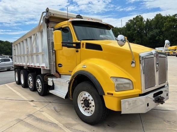 Find Quality Used Single Axle Dump Trucks for Sale Near You