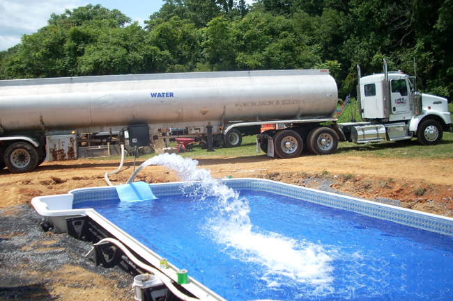 Fast Water Truck Delivery to Fill Your Pool Near Me