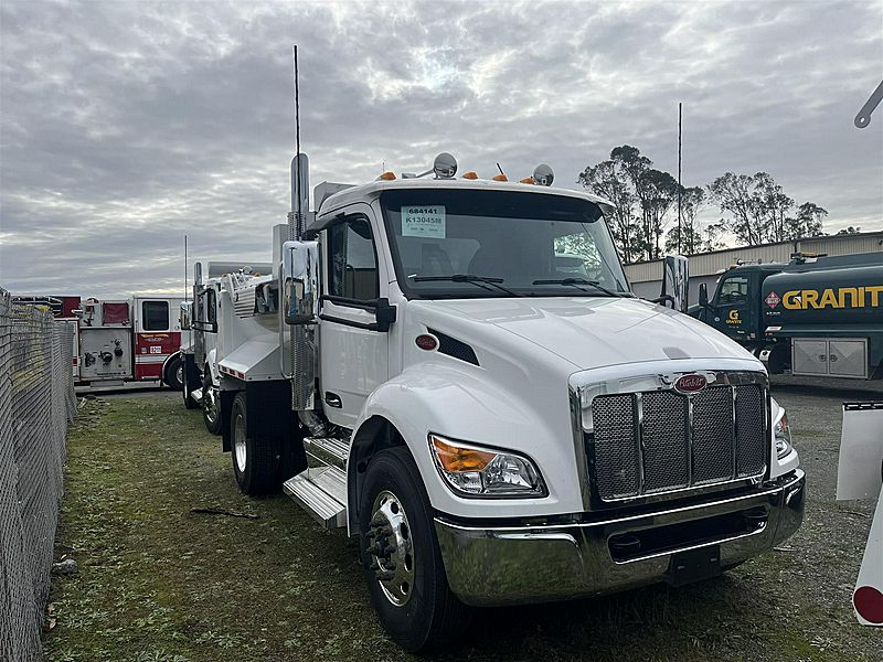 Find Your Ideal Dump Truck for Sale in Oregon Today