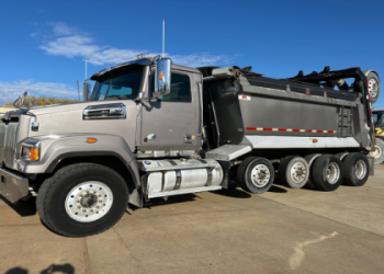 Find Quad Axle Dump Trucks for Sale in Wisconsin _ Get Quotes