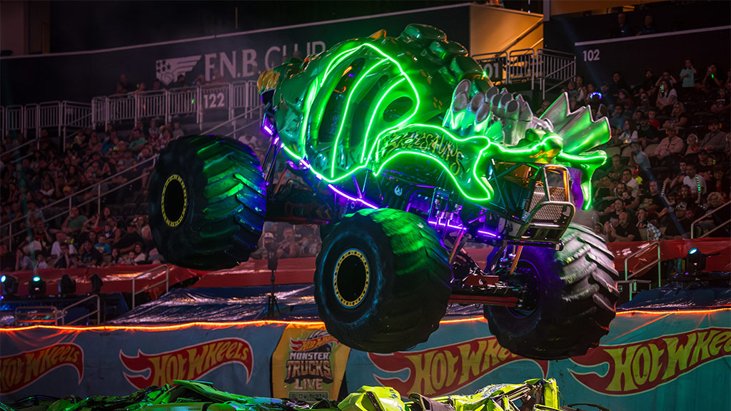 Hot Wheels Monster Truck Live_ Glow & Fire Show Experience