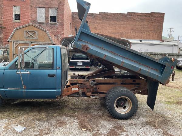 Find 1 Ton Dump Trucks for Sale on Craigslist Near You