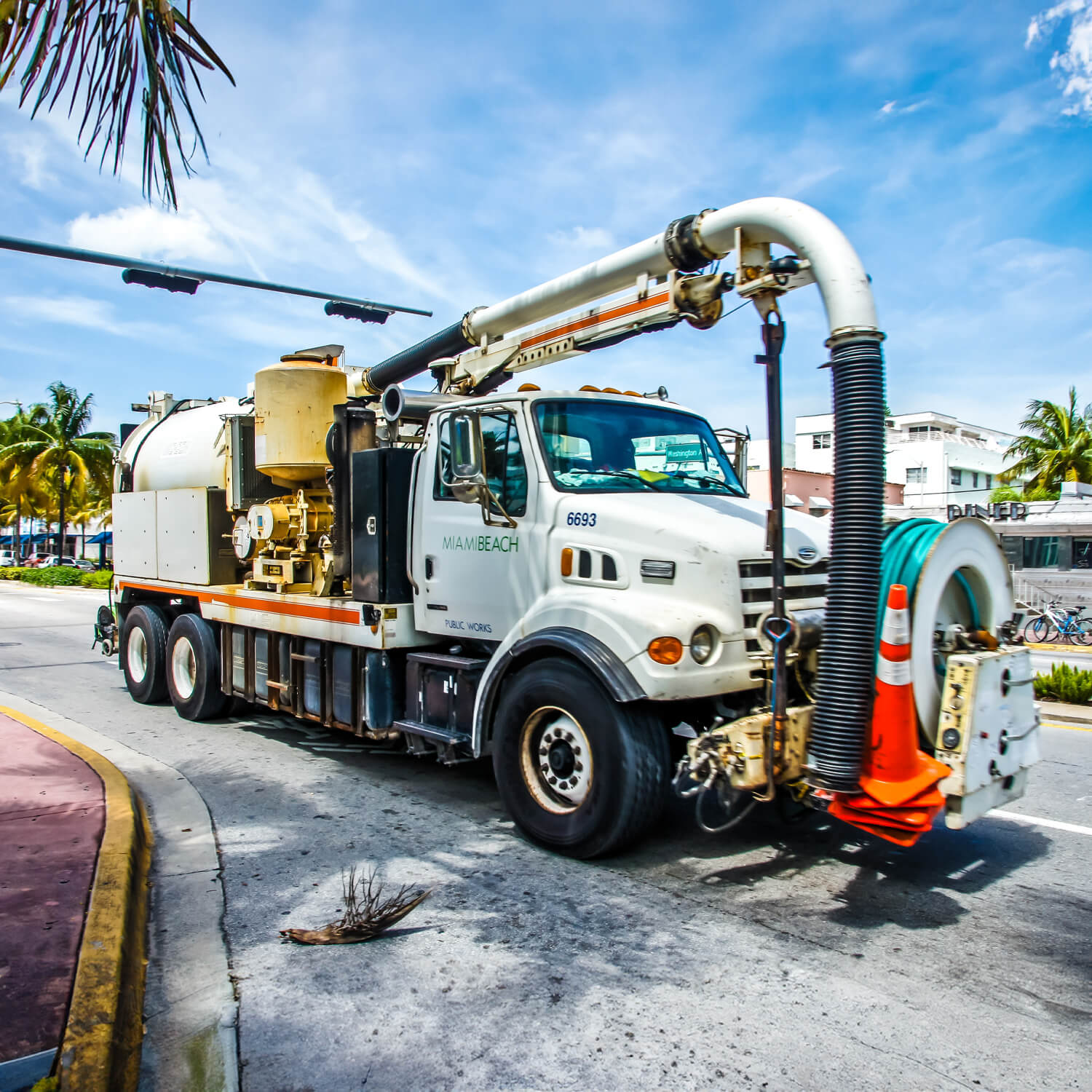 How Much Does a Septic Tank Truck Cost_ A Full Pricing Guide