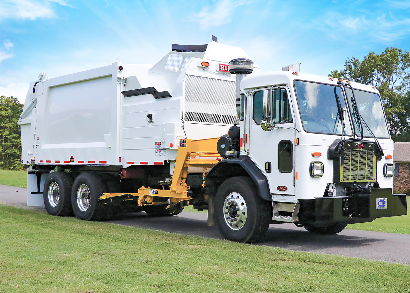 Find Quality Used Side Loader Garbage Trucks for Sale
