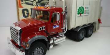 Bruder Toys Side Loading Garbage Truck _ Realistic Play & Features