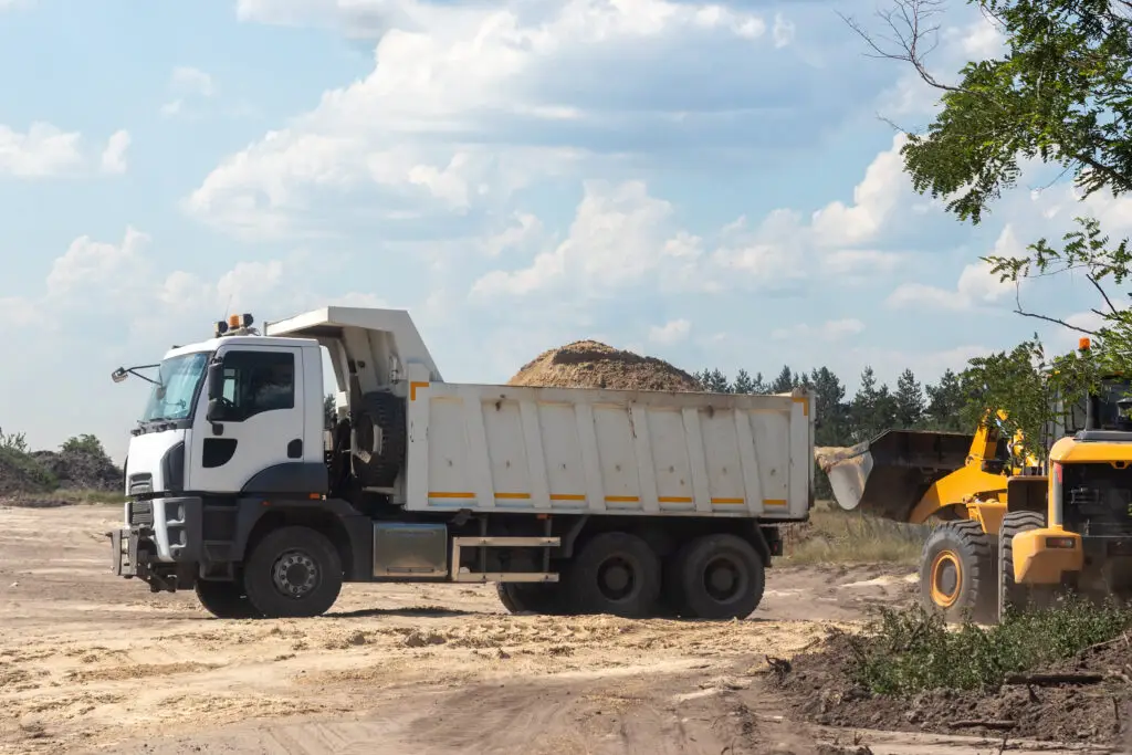 How Much Does It Cost to Rent a Dump Truck_ (2024 Guide)