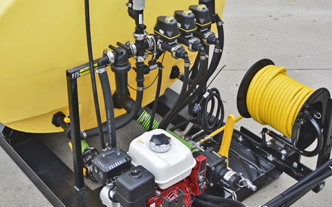 Optimize Water Spraying with 2 Truck-Mounted Spray Heads