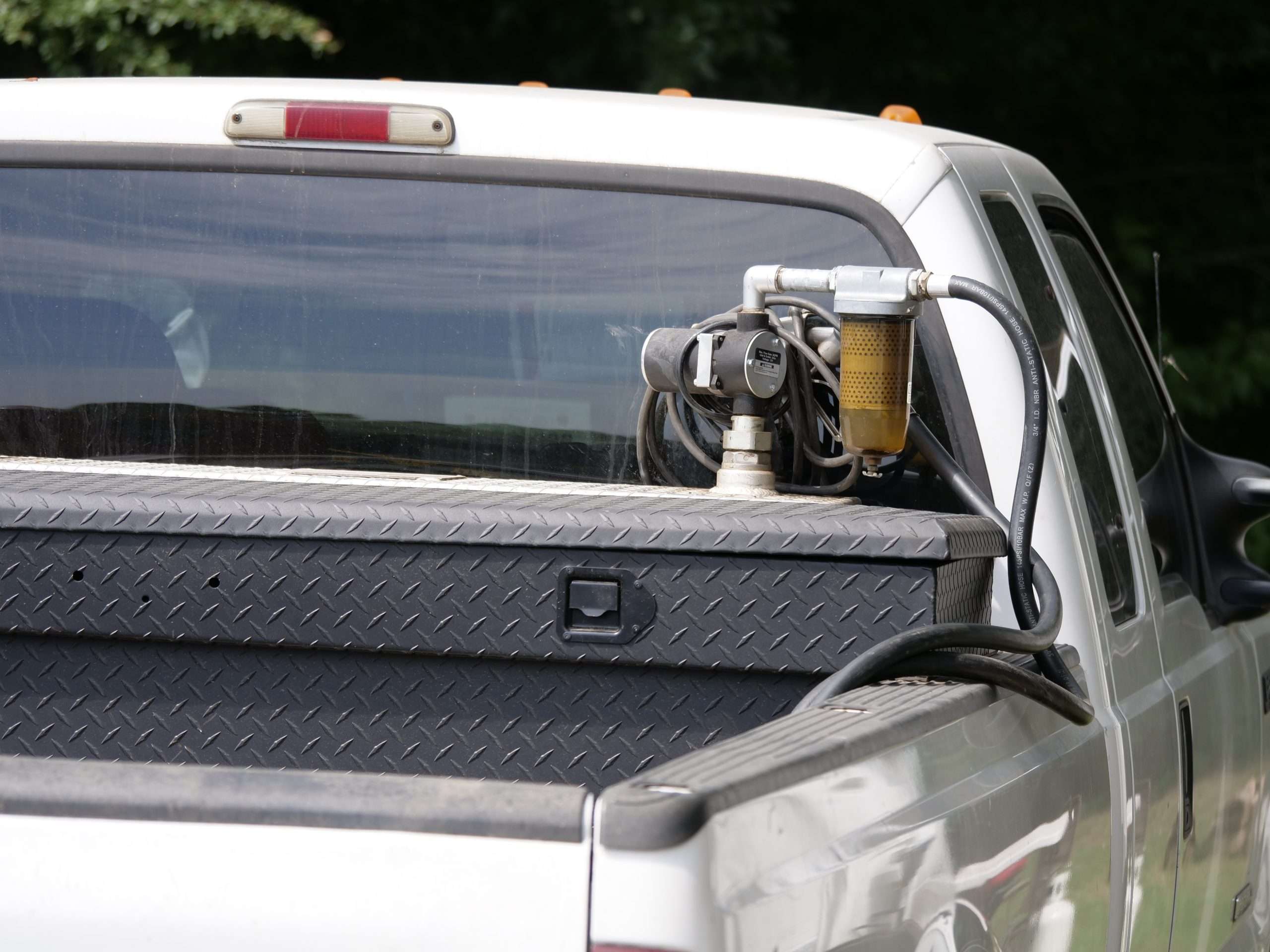Pickup Truck Bed Fuel Tanks_ A Complete Buyer's Guide