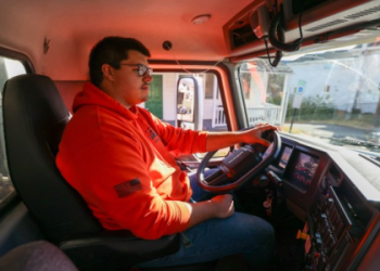 Garbage Truck Driver Salary_ What to Expect in 2024