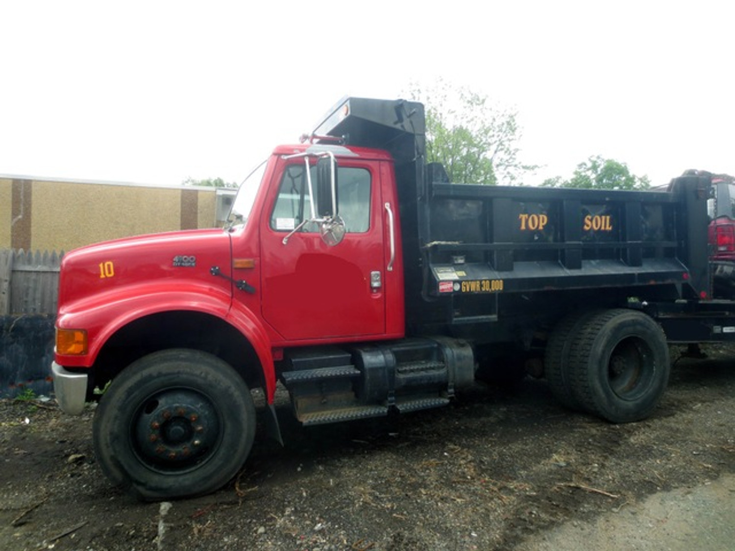 Find Your International Single Axle Dump Truck for Sale