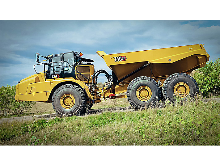 Caterpillar 740 Articulated Dump Truck_ Specs & Performance