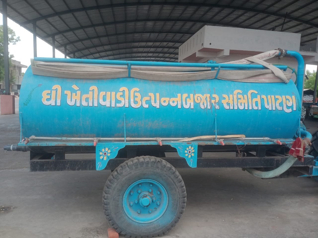 Truck Mounted Water Tanks_ Portable Water Solutions for Industry & Agriculture