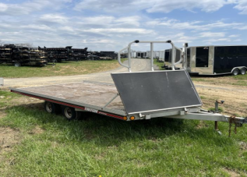 Your Guide to Buying Used 18 Wheeler Trailers for Sale Near You