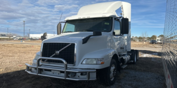 Single Axle Semi Trucks Available Near Your Location