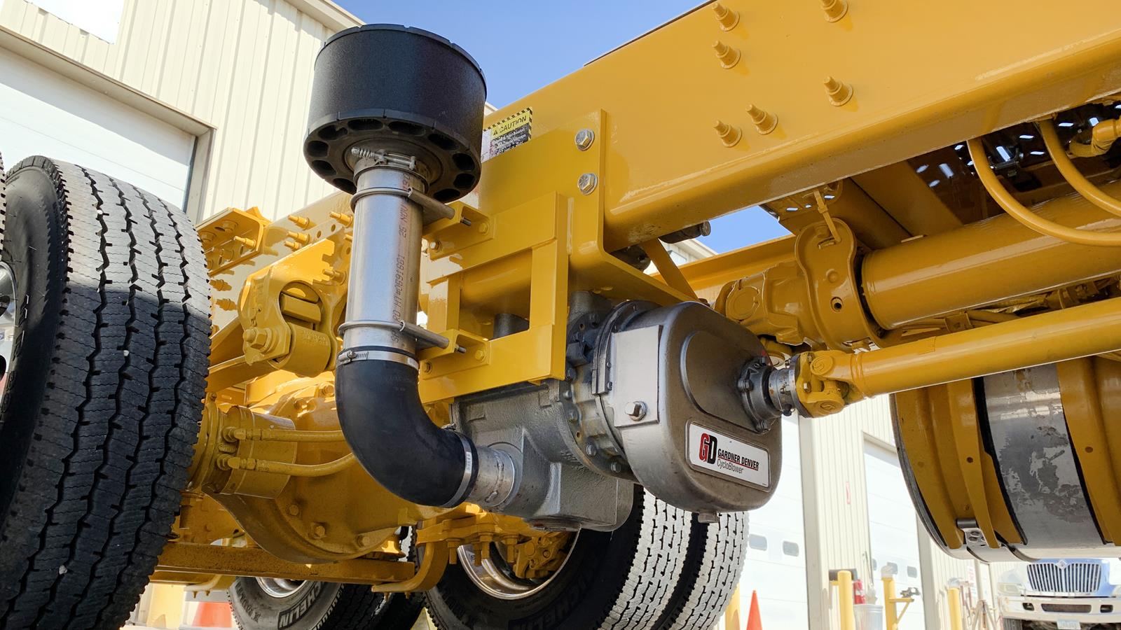 Pneumatic Blower Semi Trucks for Sale_ Bulk Transport Solutions