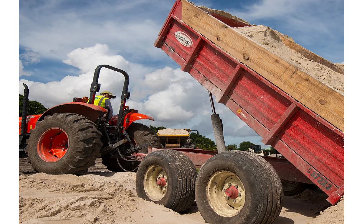 Off-Road Dump Trailers for Tractors_ Heavy-Duty Hauling Solutions