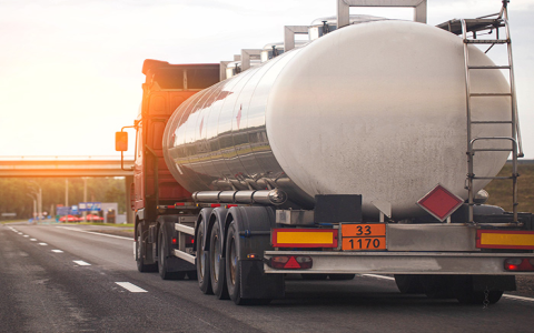 Eastway Tank Trucks_ Your Reliable Bulk Liquid Transport Partner