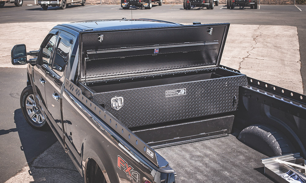 Short Bed Truck Fuel Tank Solutions_ Maximize Capacity & Space