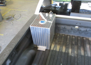 Short Bed Truck Fuel Tank Solutions_ Maximize Capacity & Space