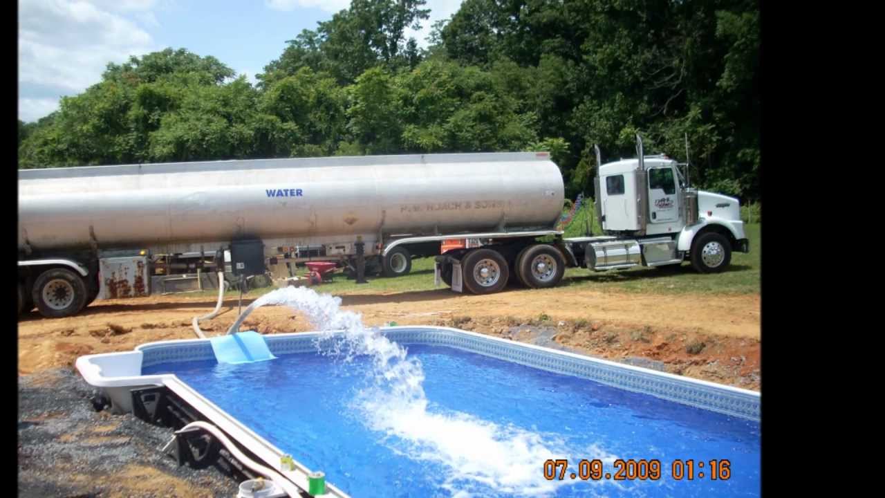 Water Trucks to Fill Pools_ Fast & Easy Water Delivery