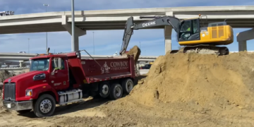 Government Contracts for Dump Trucks_ Bidding & Requirements