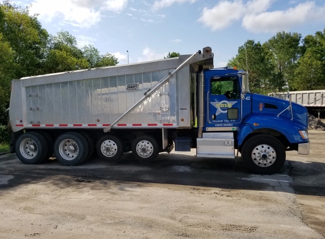 Find Dump Truck Contractors Near Me _ Local Hauling Services