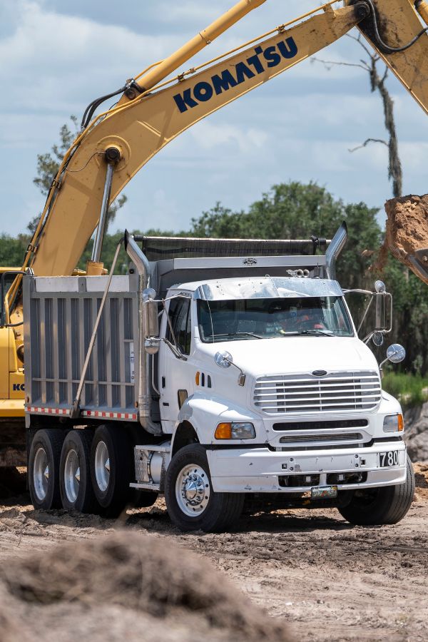 Dump Truck Jobs in Orlando FL _ Hiring Now & Apply Today