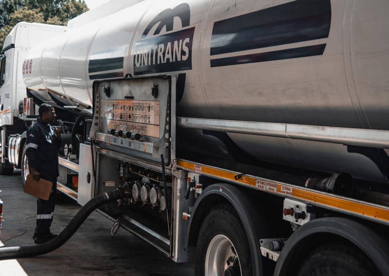 How Unitrans Fuel Tankers Enhance Bulk Fuel Delivery Services