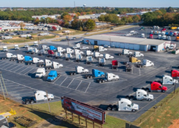 How to Buy an 18 Wheeler from a Private Seller Successfully