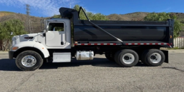 Top 10 Triaxle Dump Trucks for Sale_ Compare & Choose Best