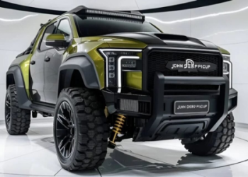 How the John Deere Rock Truck Handles Tough Terrain