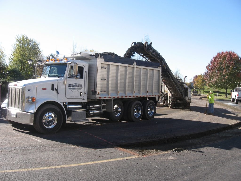 Need a Dump Truck_ Find the Best Hauling Companies Near Me