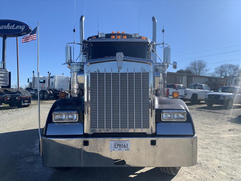 Where to Find Affordable Pre-2000 Semi Trucks for Sale