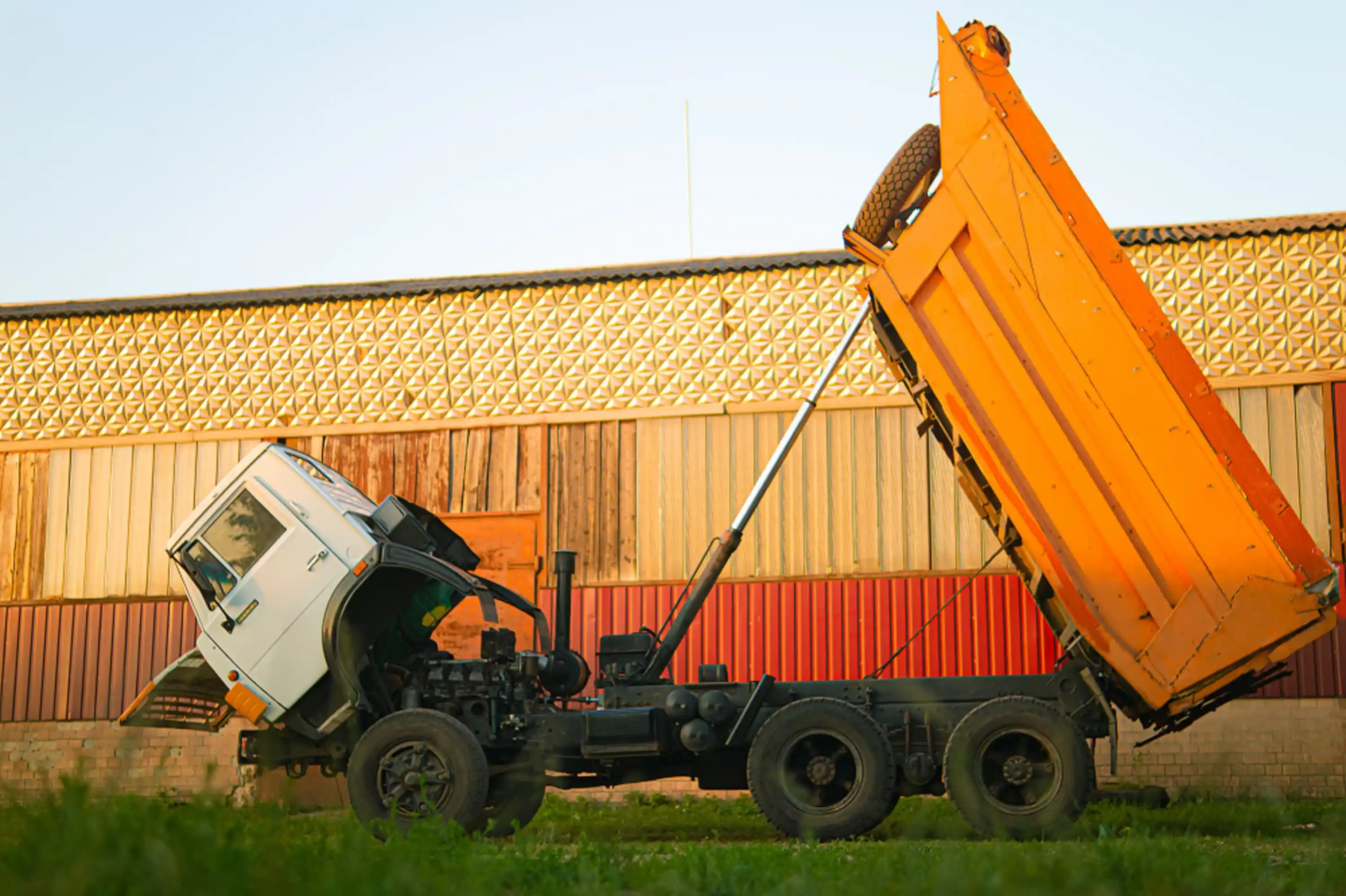 Dump Truck Cylinder Repair_ Expert Solutions & Cost Guide