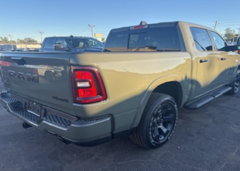 Buying a Dodge 3500 Dump Truck_ Key Features & Current Sales