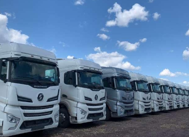 China Truck Exporter Global Shipping Heavy Vehicles