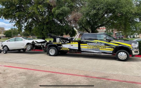 Locate a Big Rig Tow Truck Near Me for Commercial Vehicle Recovery